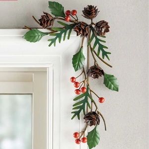 Holiday Pinecone Corner